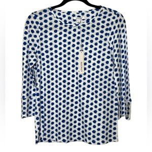 Chico's Shirt Size 0 Navy Blue Ikat Dot 3/4 Sleeve Cotton Slub Button Cuff Tee